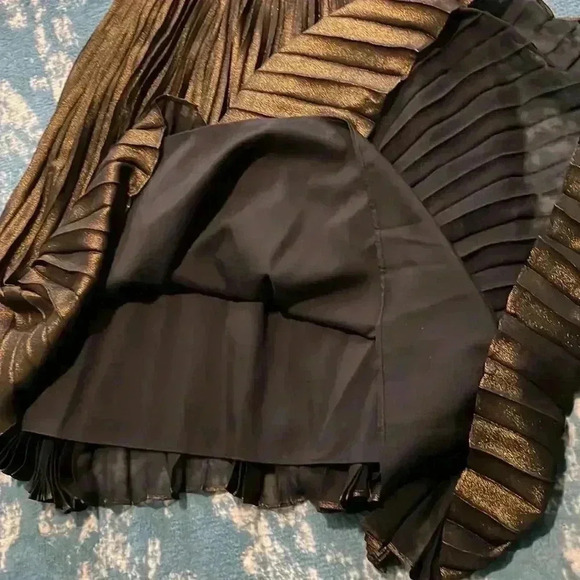 Nanette Lepore sleeveless elastic waist pleated shimmer evening dress, 12 - Picture 8 of 9